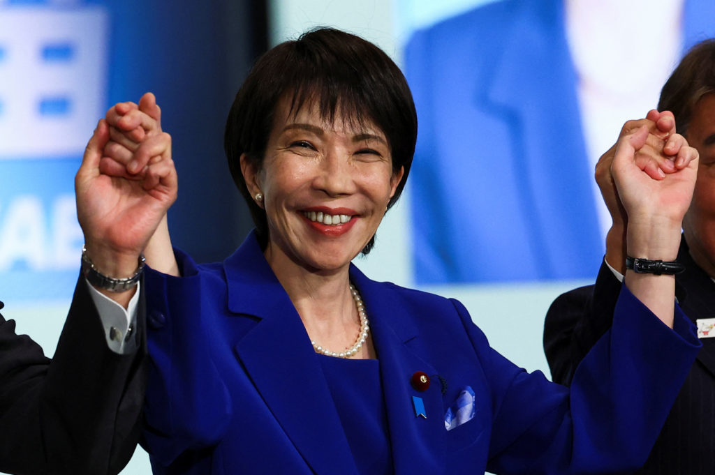 Newly-elected Liberal Democratic Party (LDP) leader Sanae Takaichi celebrates after winning the LDP leadership election in Tokyo, Japan, October 4, 2025. REUTERS/Kim Kyung-Hoon/Pool